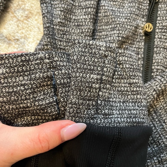 Lululemon Cropped Define Jacket Luon - Picture 5 of 6